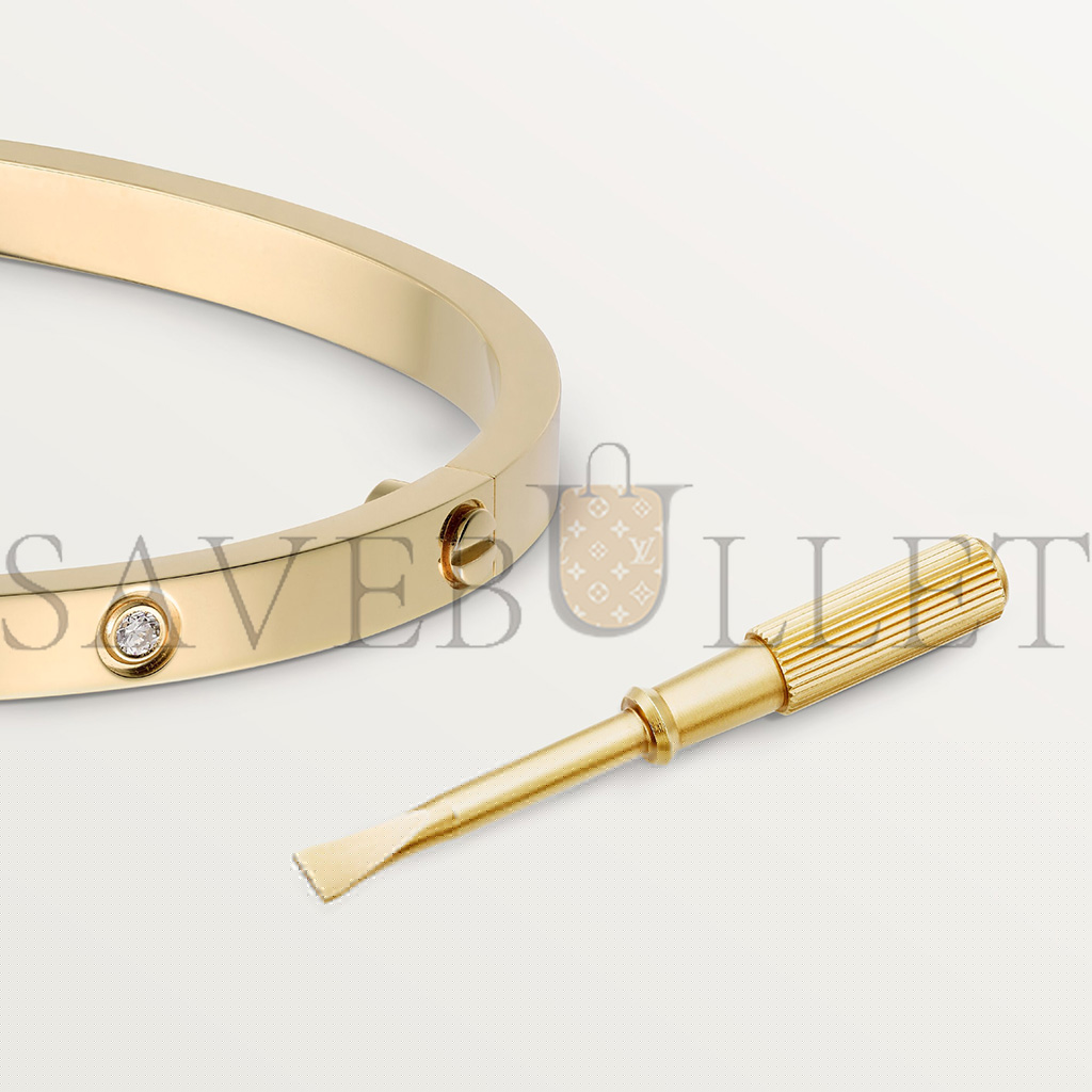 CARTIER LOVE BRACELET, SMALL MODEL, 10 DIAMONDS B6047817