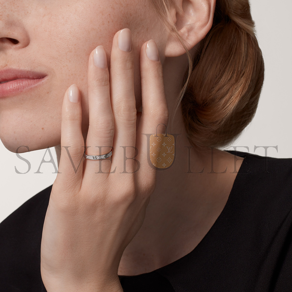 CARTIER LOVE RING, SMALL MODEL B4218200