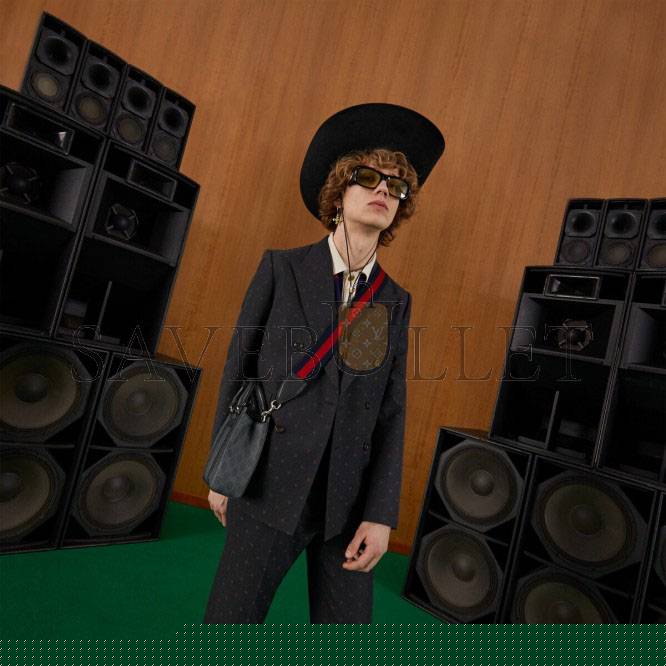 g*u*i gg S*p*e mini tote bag  696010  (20*16*7cm)