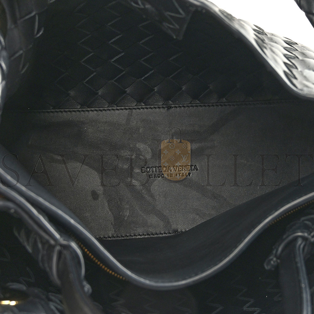 bo*te*ga Ve*ne*ta nappa intrecciato medium andiamo shoulder bag black (32*25*11cm)