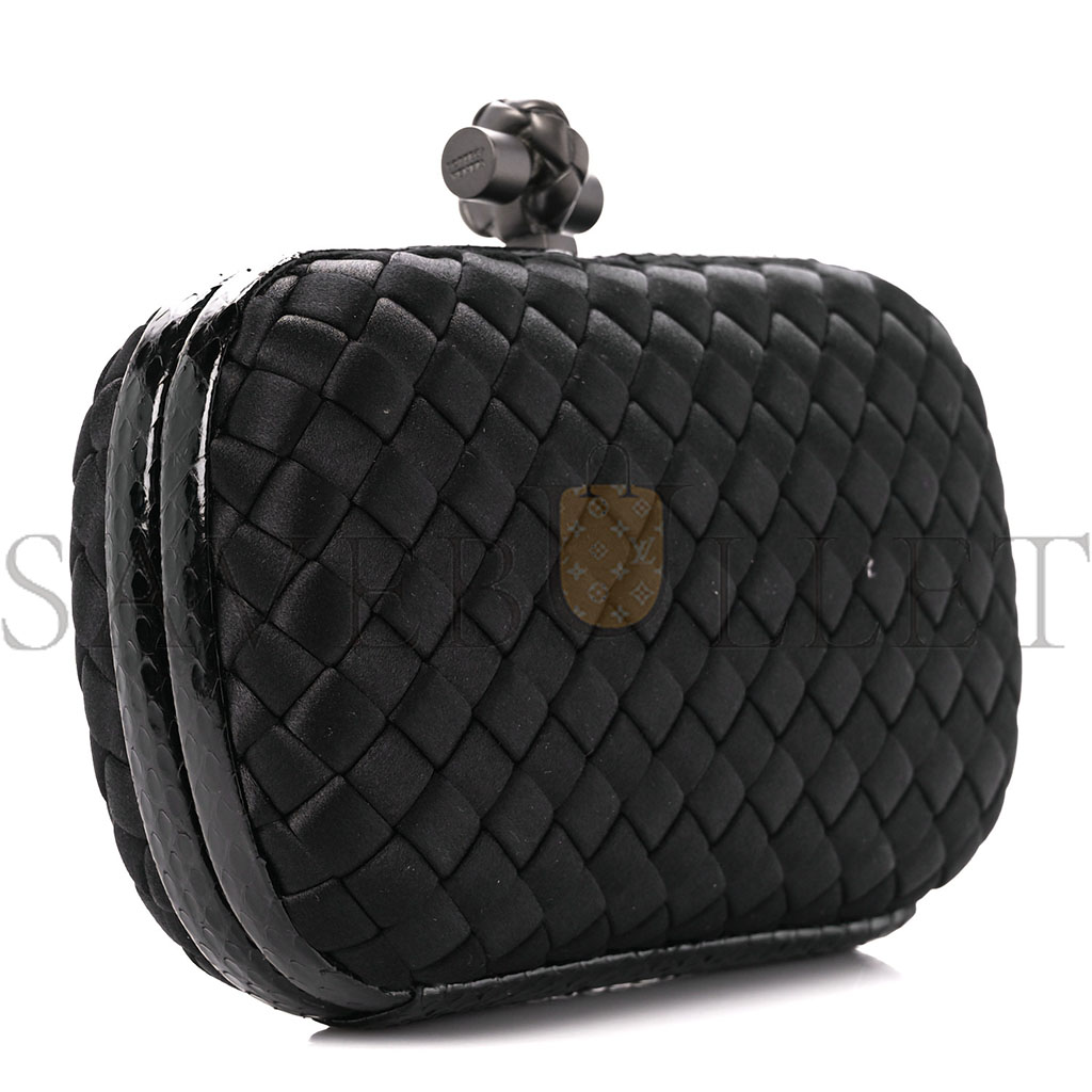 bo*te*ga Ve*ne*ta satin intreccio impero ayers knot clutch black (17*10*4cm)