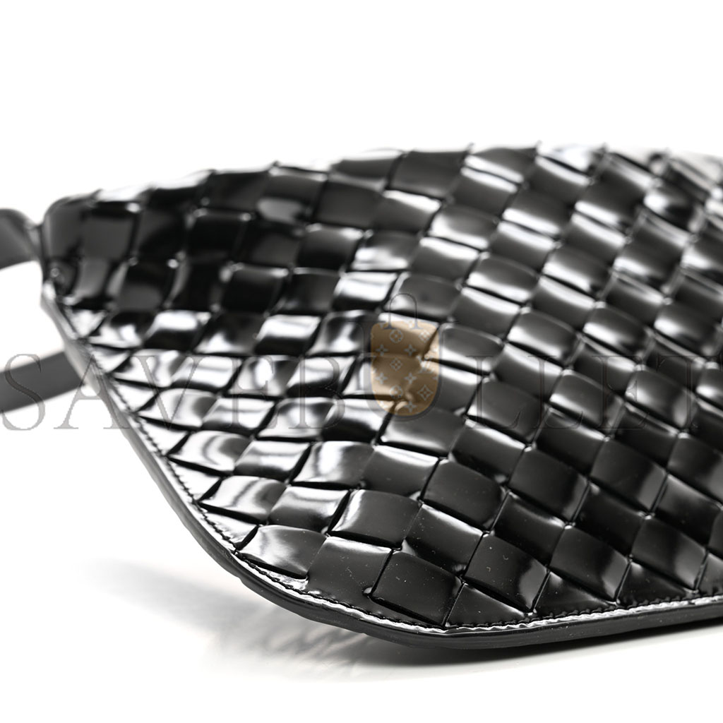 bo*te*ga Ve*ne*ta patent intrecciato shoulder bag black (31*20*3cm)