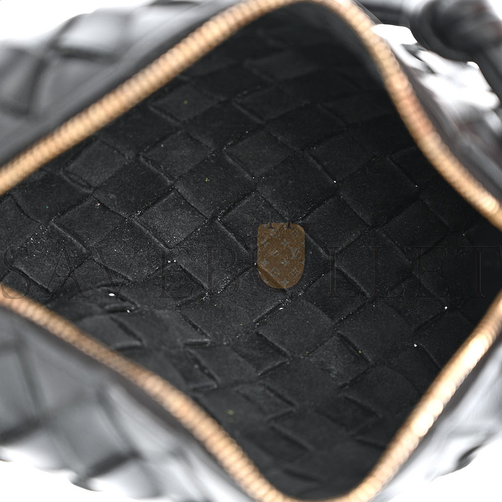 bo*te*ga Ve*ne*ta nappa intrecciato mini loop camera bag space (17*13*7cm)