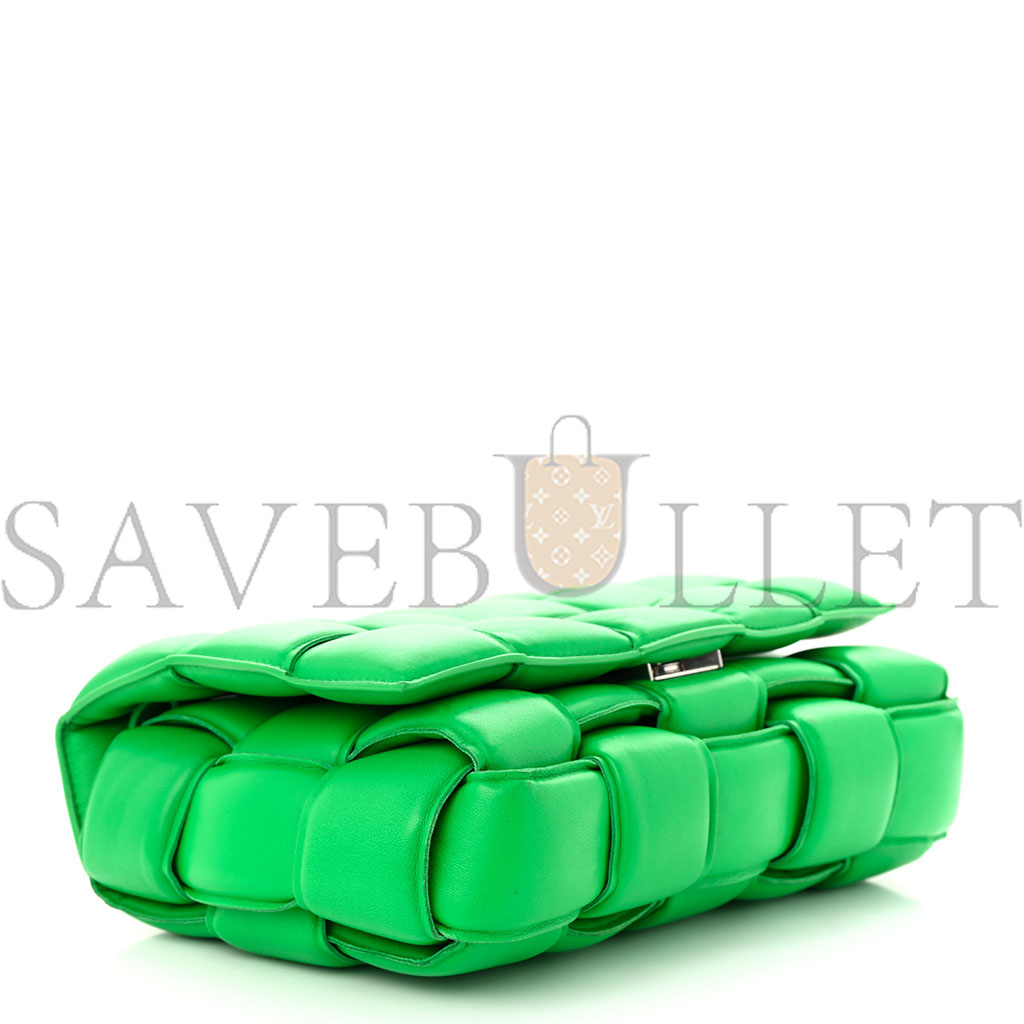 bo*te*ga Ve*ne*ta nappa maxi intreccio padded cassette crossbody bag parakeet (26*18*8cm)