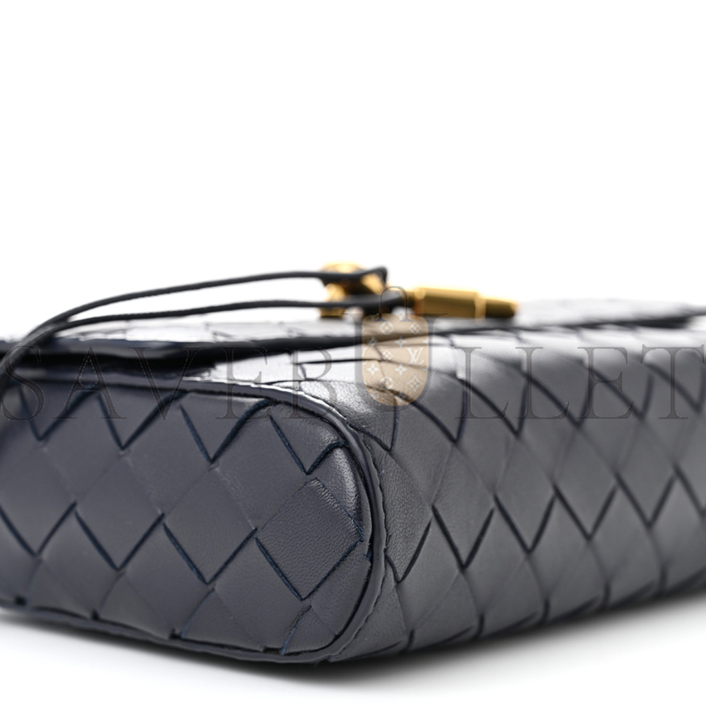 bo*te*ga Ve*ne*ta nappa intrecciato mini andiamo crossbody bag space (22*13*5cm)