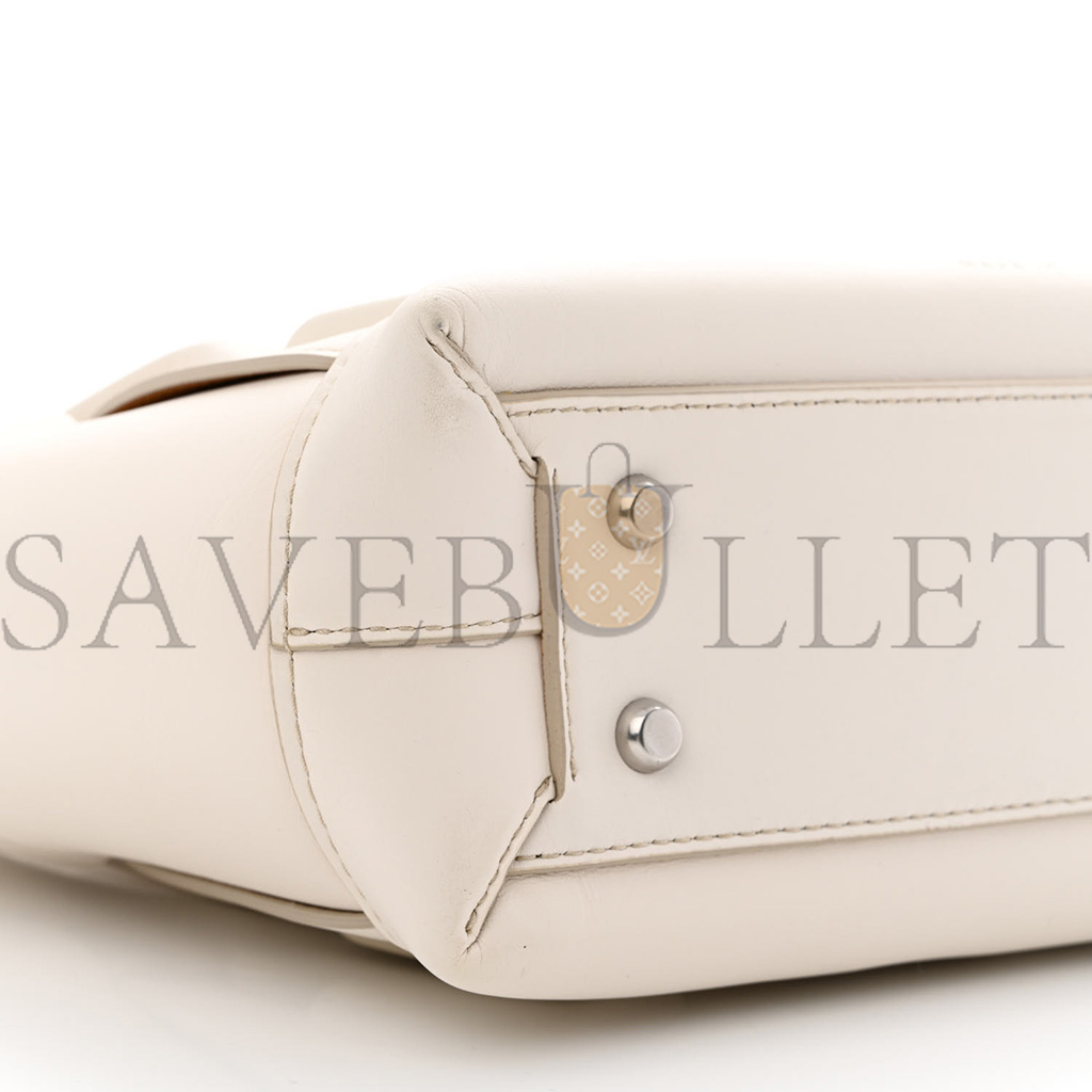 bo*te*ga Ve*ne*ta french calfskin maxi intrecciato small arco bianco (33*20*9cm)