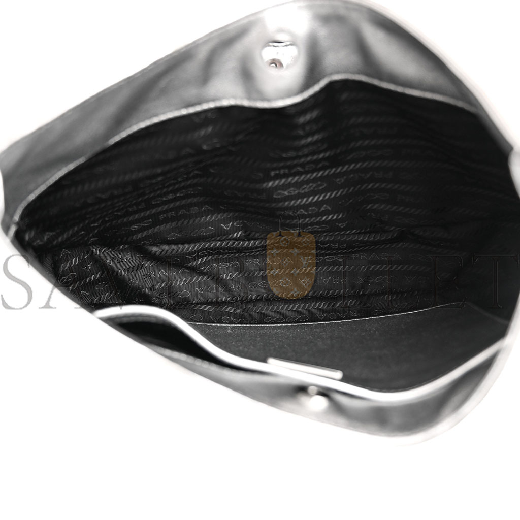 Pra*a metallic spazzolato cleo shoulder bag argento (28*18*5cm)