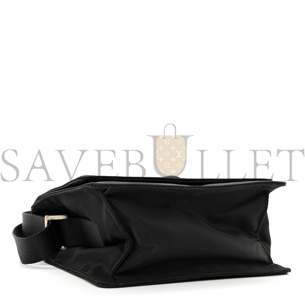 Pra*a nylon flap messenger bag black (15*15*8cm)