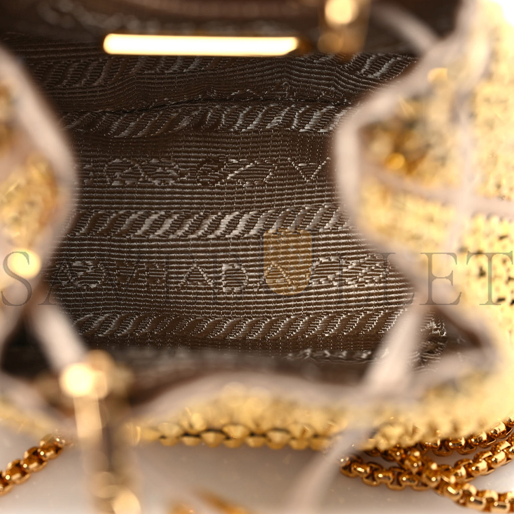 Pra*a satin crystal drawstring mini pouch platino (9*9*6cm)