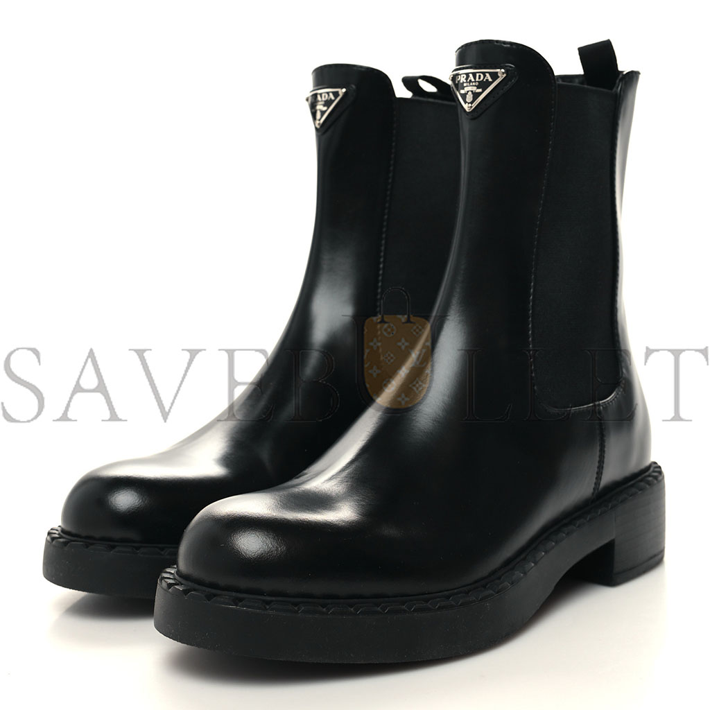 Pra*a spazzolato metal triangle logo 50mm chelsea boots 38 black