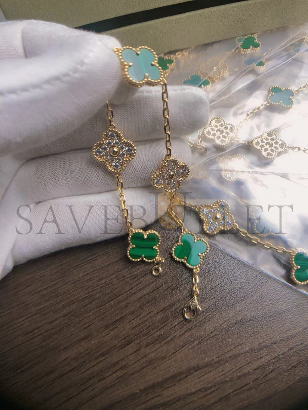 v*n cl*f arpels vintage alhambra bracelet, 5 motifs - yellow gold, Di*m*nd, malachite vcaro7gq00