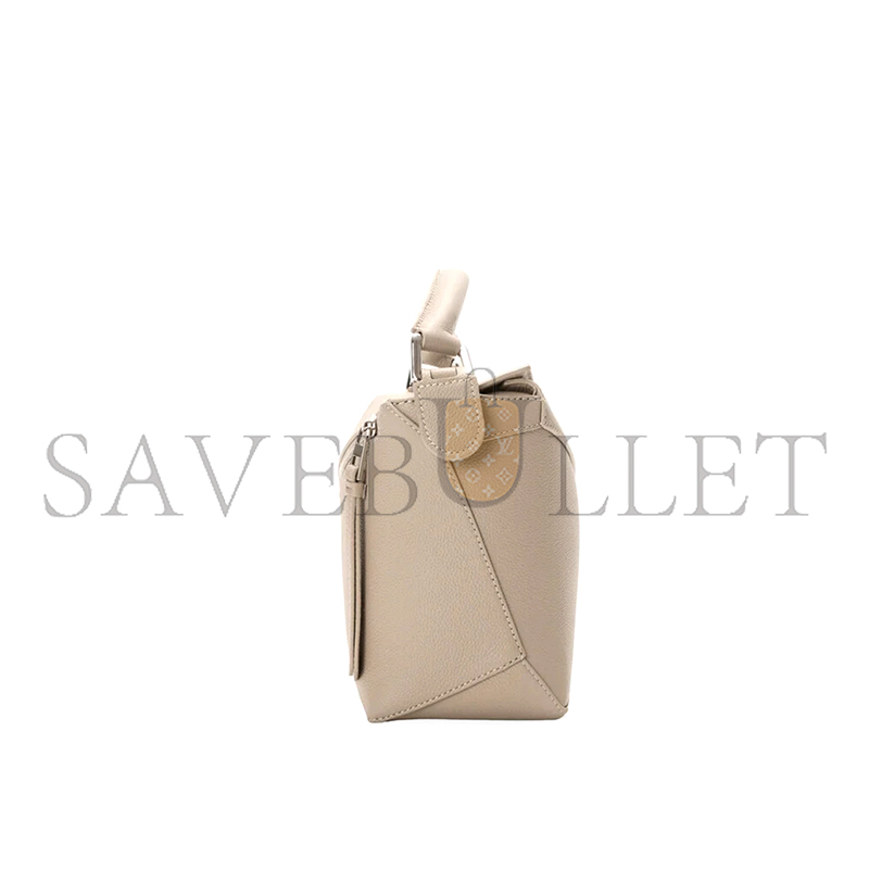 L0ew* small puzzle edge bag in soft grained calfskin a510p60xaw (24*16.5*10.5cm)