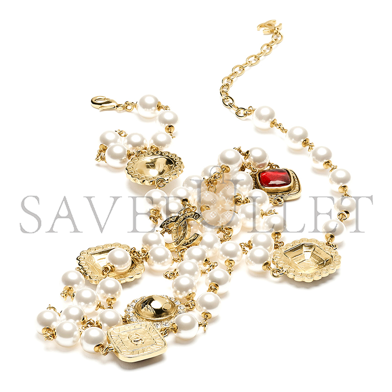 Ch**el long necklace metal, glass pearls & diamantÉs gold, red, pearly white & crystal abg681
