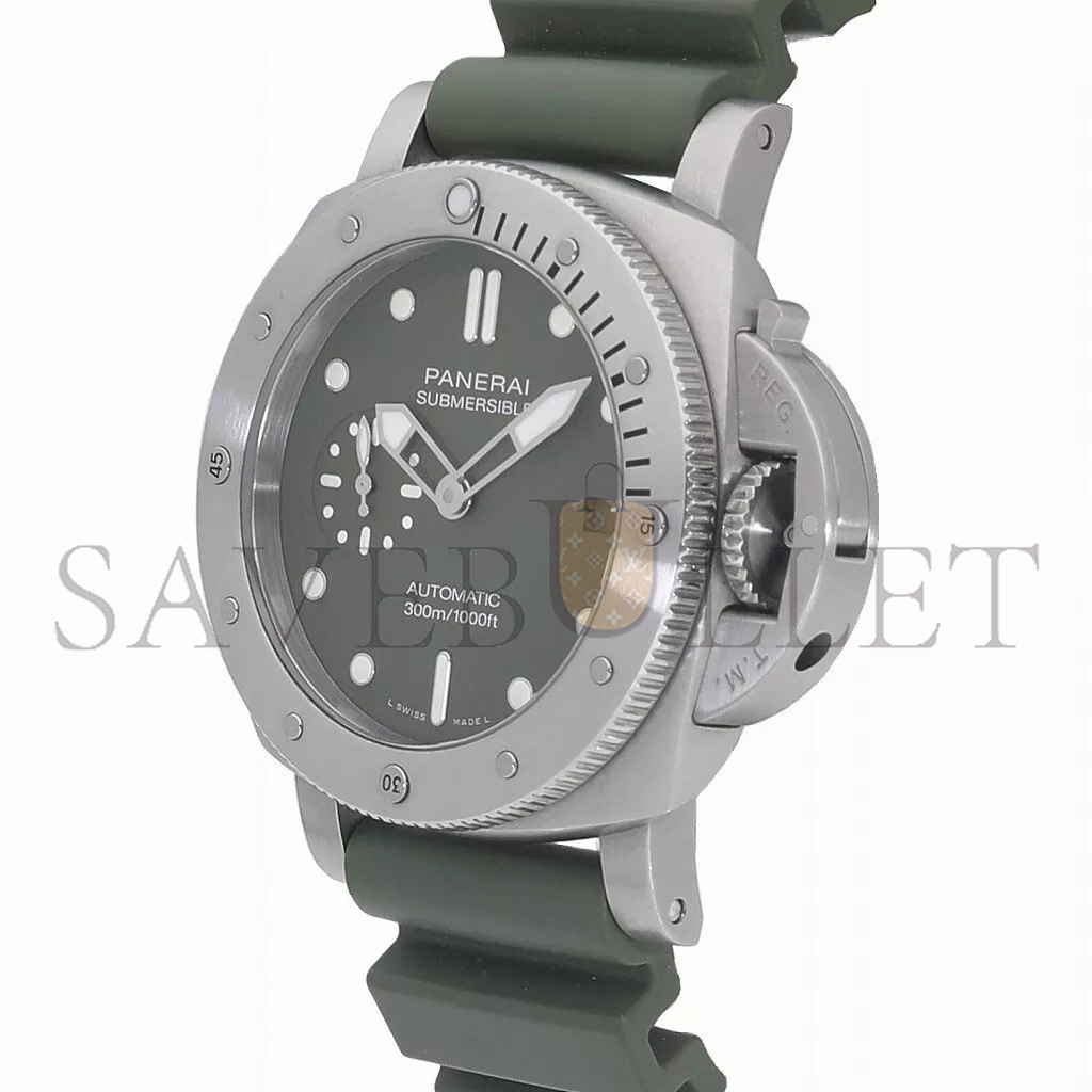 Pa*e*ai luminor submersible green dial watch pam01055
