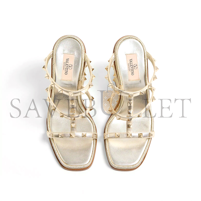 VALENTINO ROCKSTUD WEDGE SANDAL IN LAMINATED NAPPA WITH CORNELY EMBROIDERY 100MM 6W0S0IJ7QIW_R16