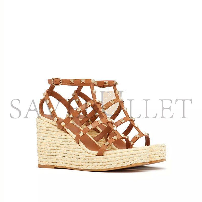 VALENTINO ROCKSTUD WEDGE SANDAL WITH CALFSKIN STRAPS 95MM 4W2S0F95ZNL_ZT6