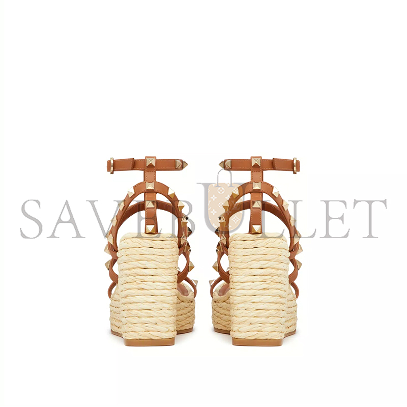 VALENTINO ROCKSTUD WEDGE SANDAL WITH CALFSKIN STRAPS 95MM 4W2S0F95ZNL_ZT6