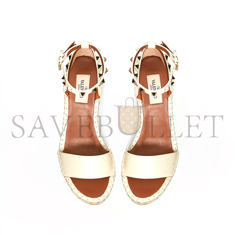 VALENTINO DOUBLE ROCKSTUD GRAINY CALFSKIN WEDGE SANDAL 105MM 1W2S0090VTO_L13