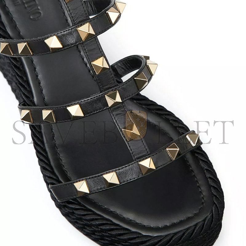 VALENTINO ROCKSTUD ANKLE STRAP WEDGE SANDAL IN CALFSKIN LEATHER 95MM 5W2S0F95BAE_0NO