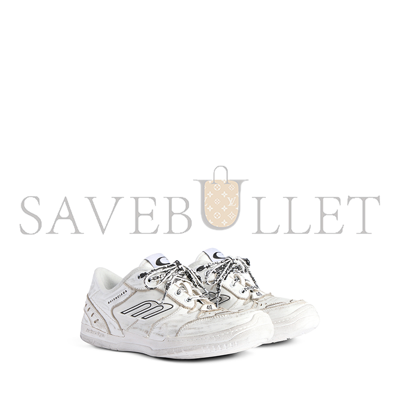 Ba1en*iaga HAMPTONS MEDIUM WORN-OUT SNEAKER IN WHITE 841763WCURS9000