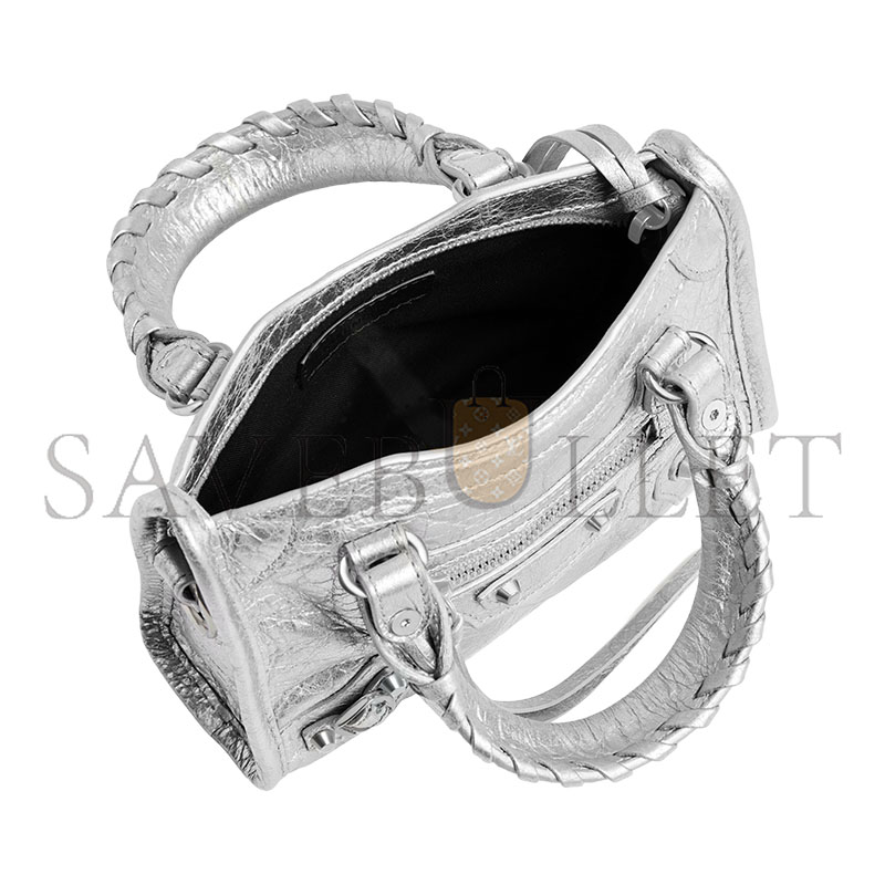 Ba1en*iaga THE LE CITY NANO HANDBAG 8657642AB4V8122 (18.5*12*7cm)