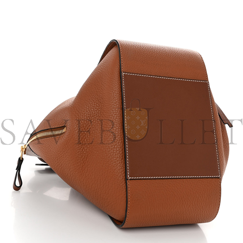 l*ew* grained calfskin small hammock shoulder bag tan (30*25*13.5cm)