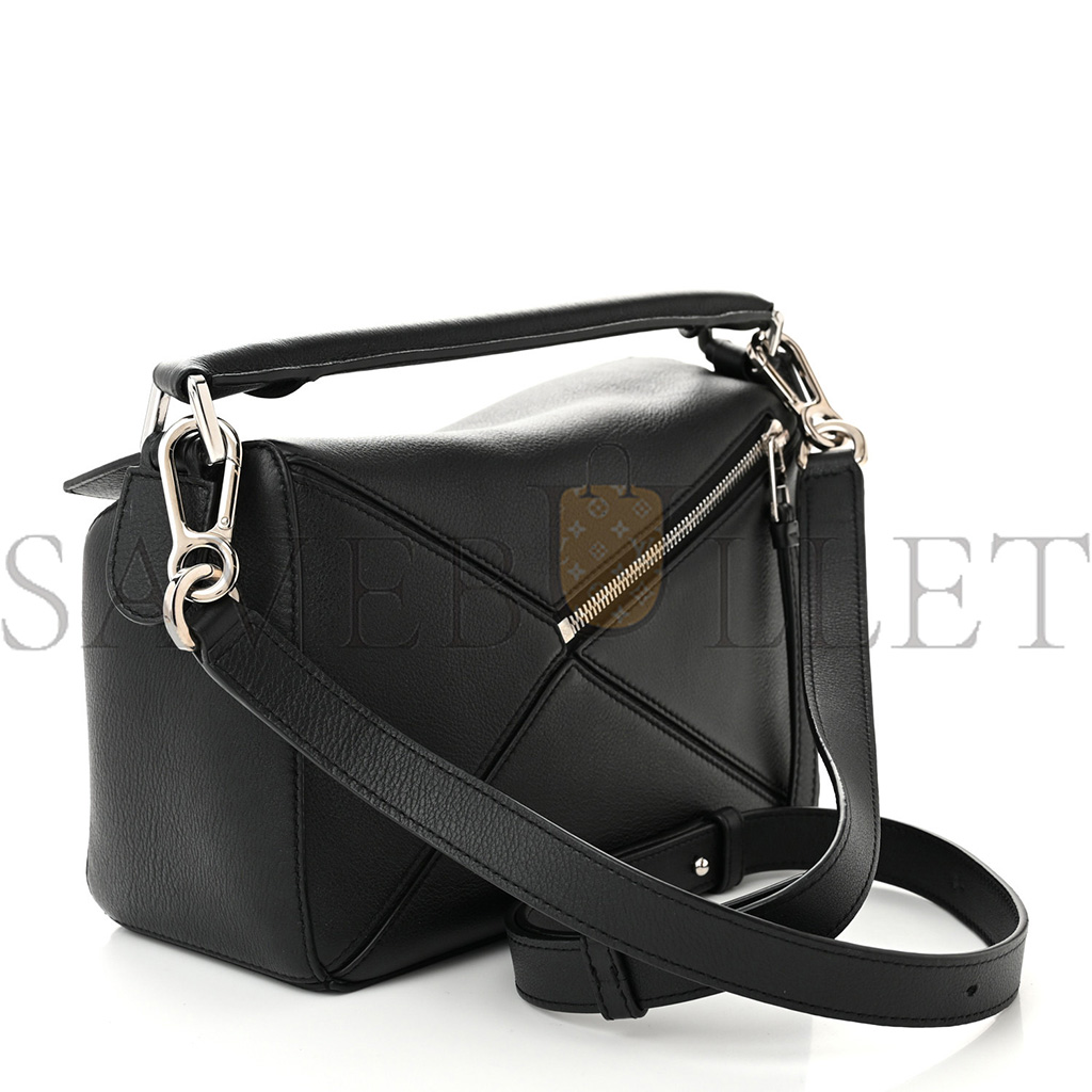 l*ew* calfskin small puzzle bag black (24*16.5*10.5cm)