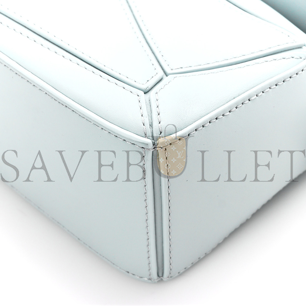 l*ew* calfskin small puzzle bag aqua (18*12.5*8cm)