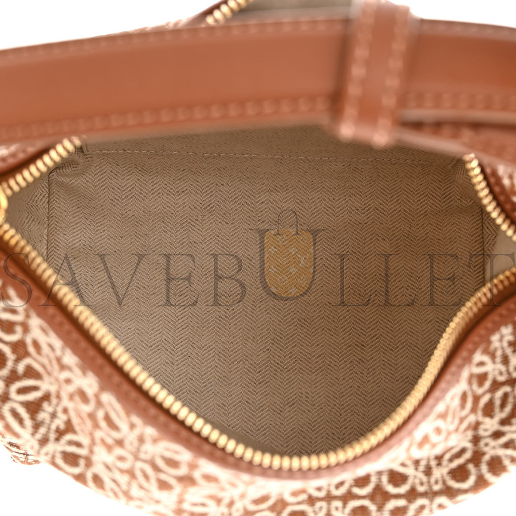 l*ew* jacquard anagram calfskin small cubi bag tan pecan (20*16*12cm)