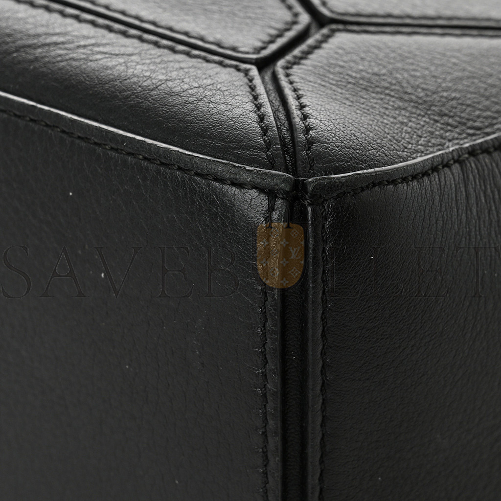 l*ew* calfskin medium puzzle bag black (24*16.5*10.5cm)