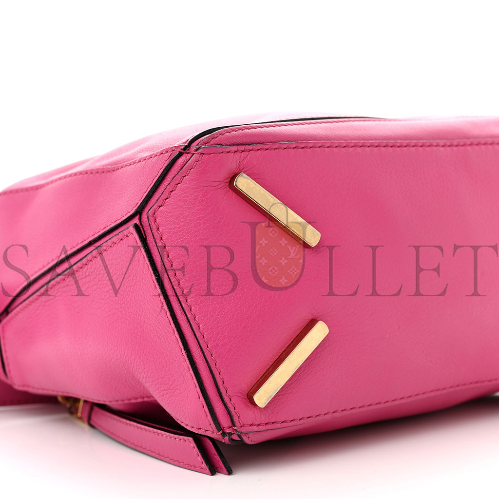 l*ew* calfskin small puzzle bag fuchsia (24*16.5*10.5cm)