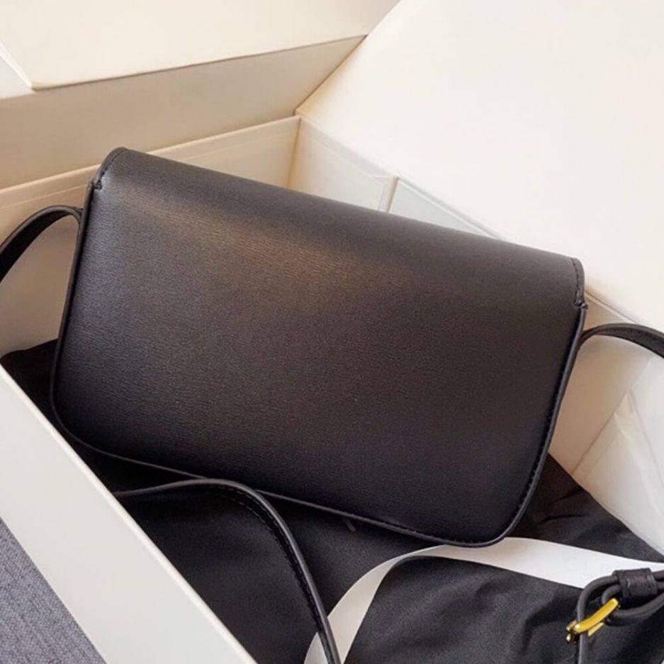 Ce**e triomphe shoulder bag 194143bf4.38no (20cm*10cm*4cm)