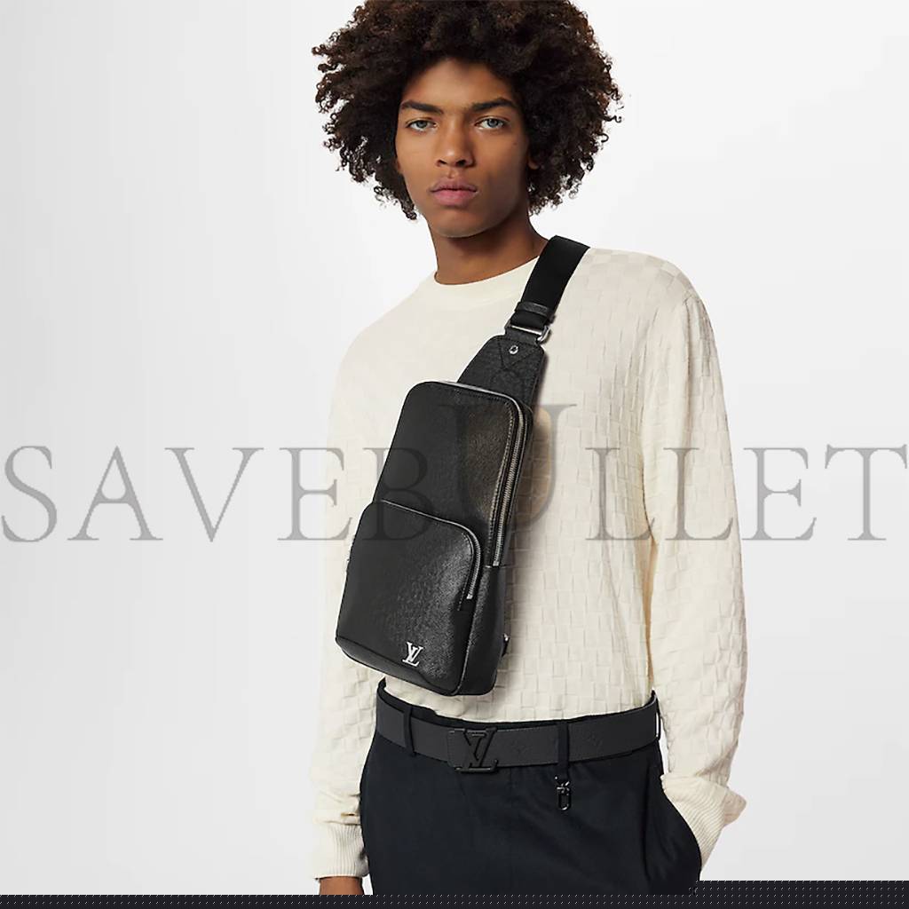 l**is V*t*n avenue sling bag m30443 (20*31*10cm)