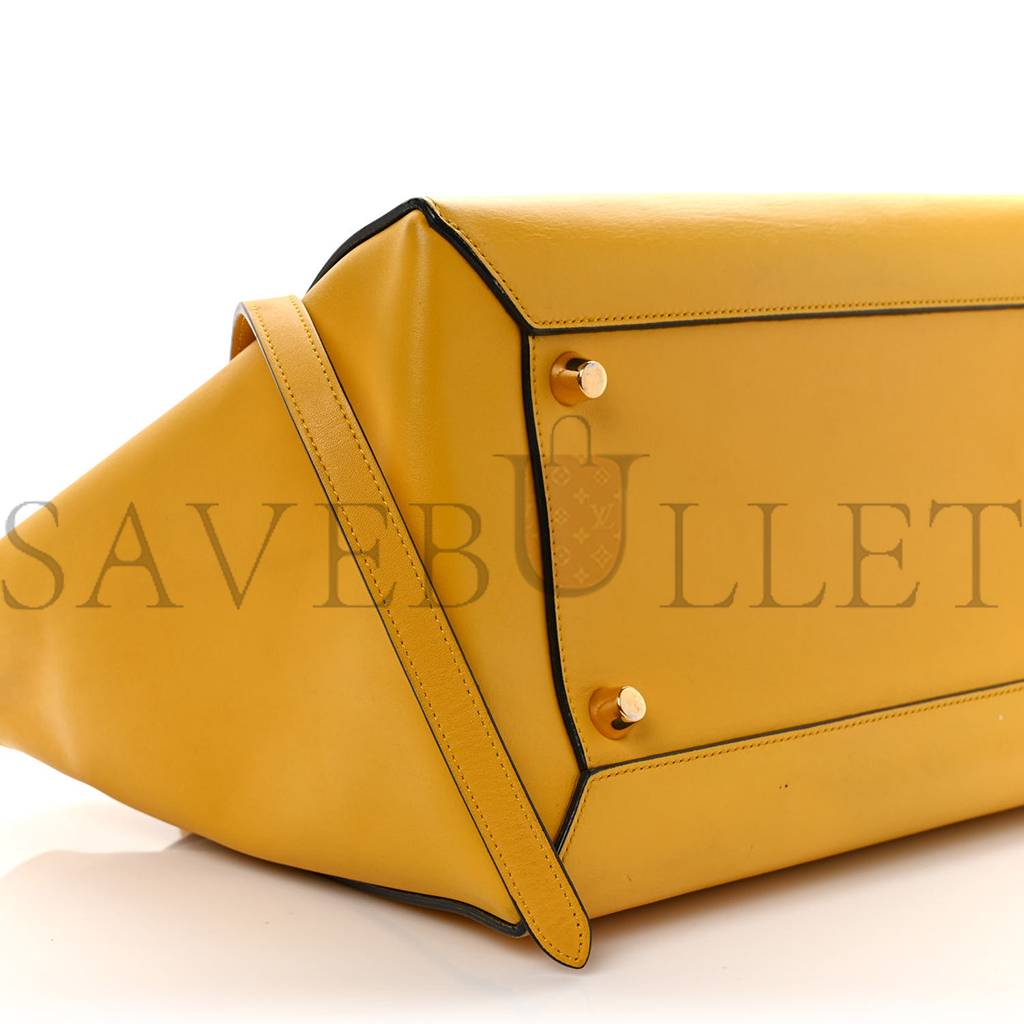 Ce**e baby grained calfskin micro belt bag yellow (33*23*22cm)