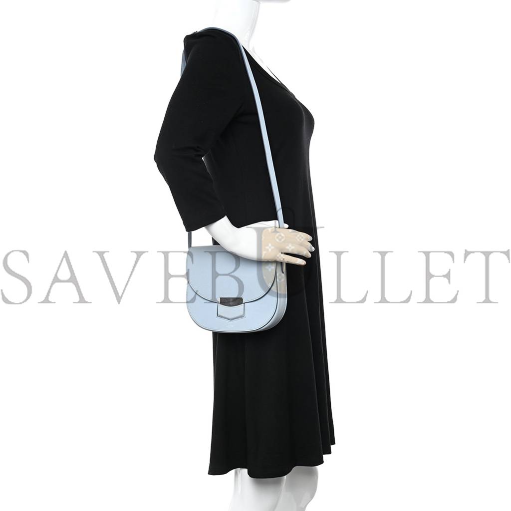 Ce**e grained calfskin small trotteur pale blue (18*17*4cm)