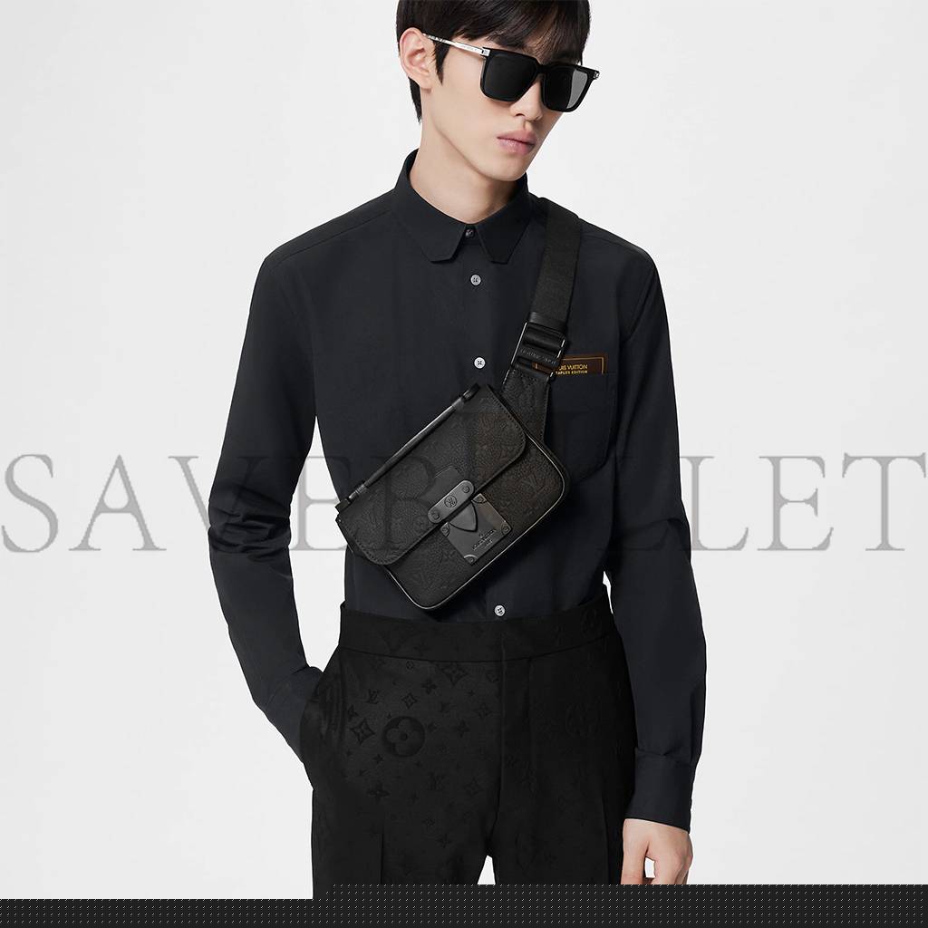 l**is V*t*n   s lock sling bag m58487( 21cm*15cm*4cm)