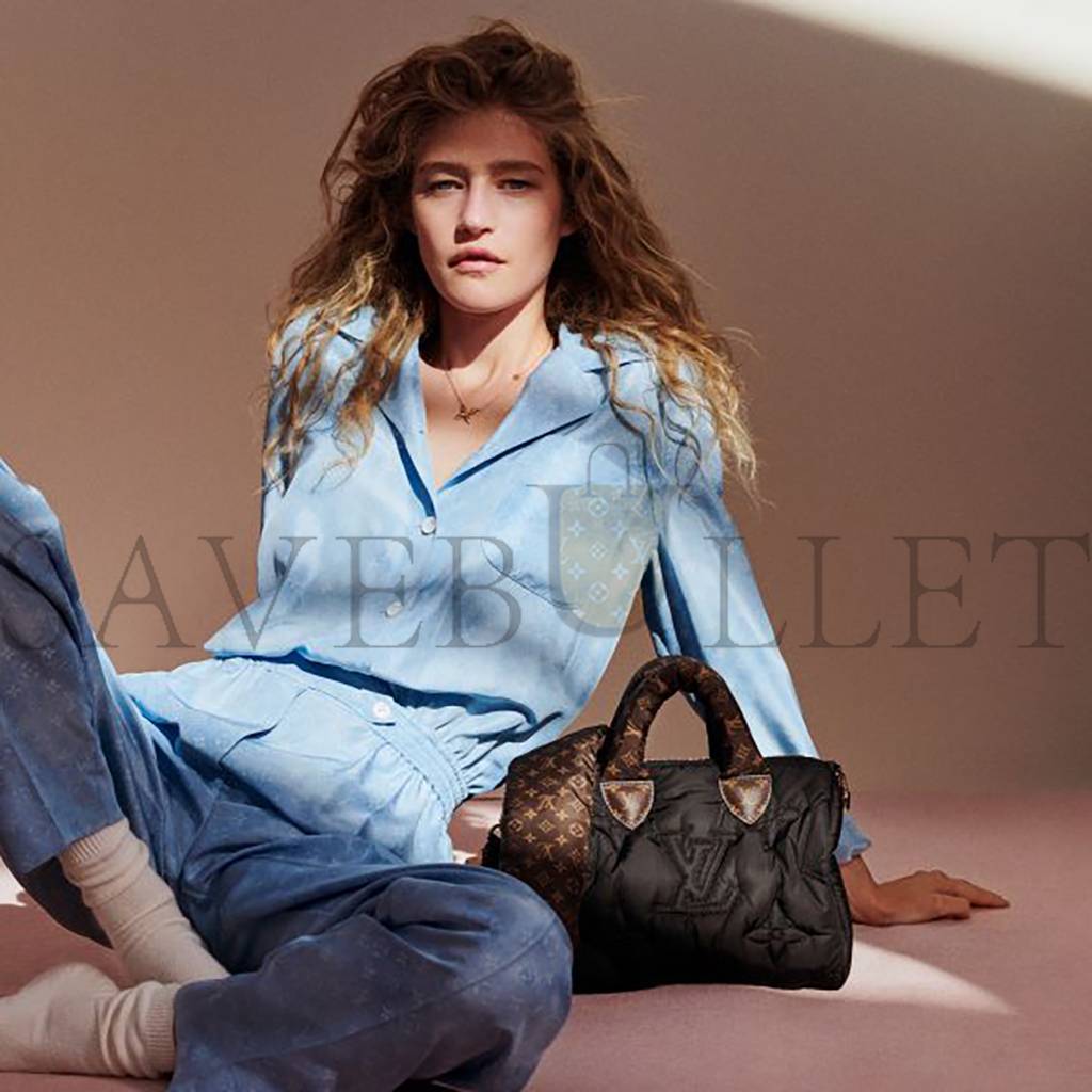 l**is V*t*n   speedy bandouliÈre 25 m59008 (25*19*15cm)