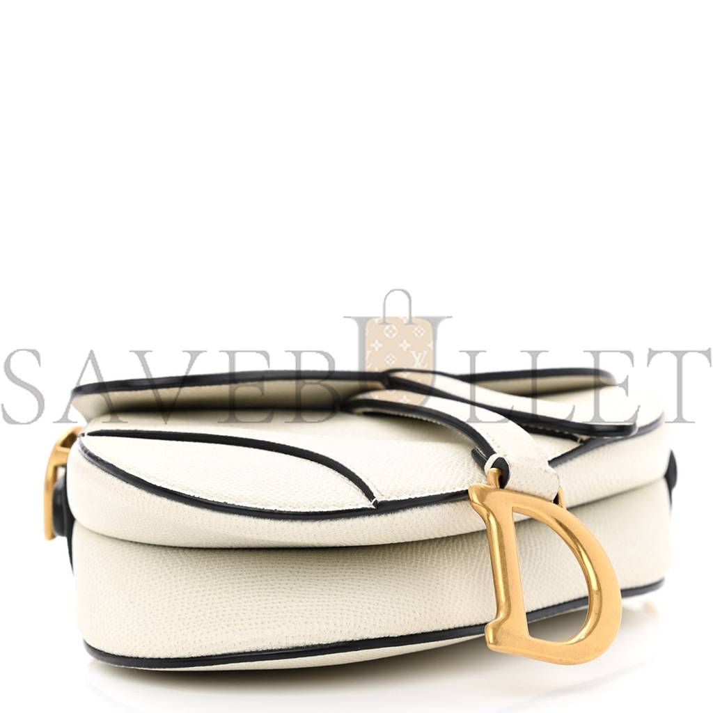 D*or grained calfskin mini saddle bag white (19 x 15 x 6 cm)